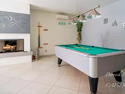 Maison, 237 m²