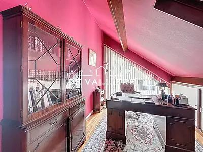Maison, 250 m²