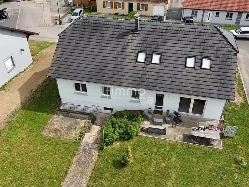 Maison, 165 m²