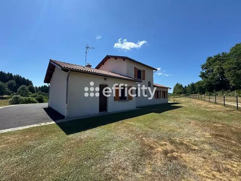 Maison, 132 m²