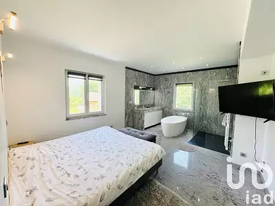 Maison, 455 m²