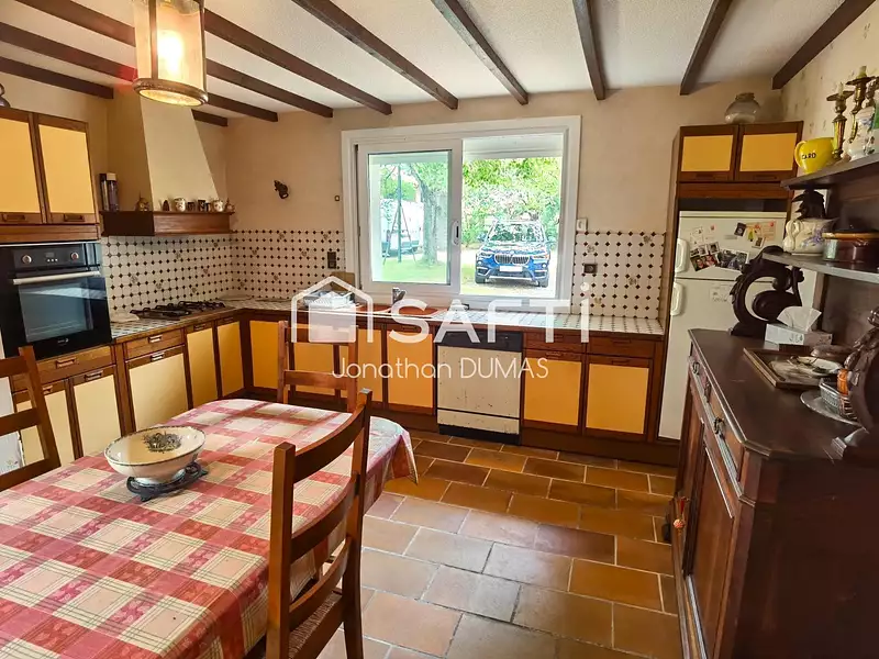 Maison, 283 m²
