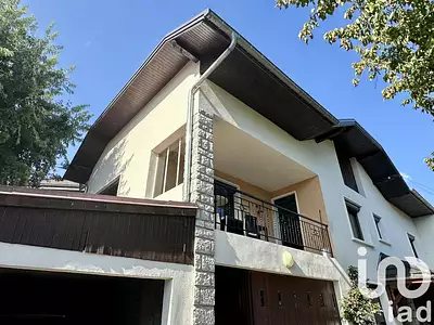 Maison, 202 m²