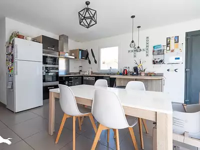 Maison, 99 m²