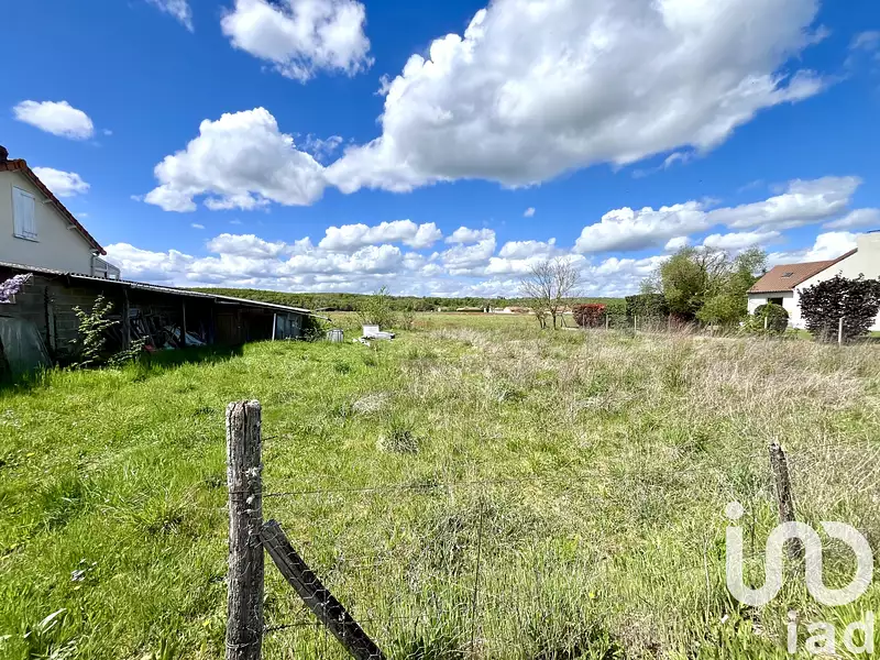 Terrain, 844 m²