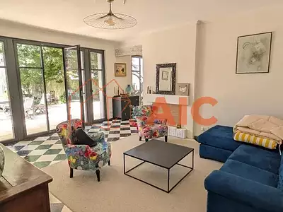 Maison, 165 m²