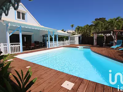 Maison, 178 m²