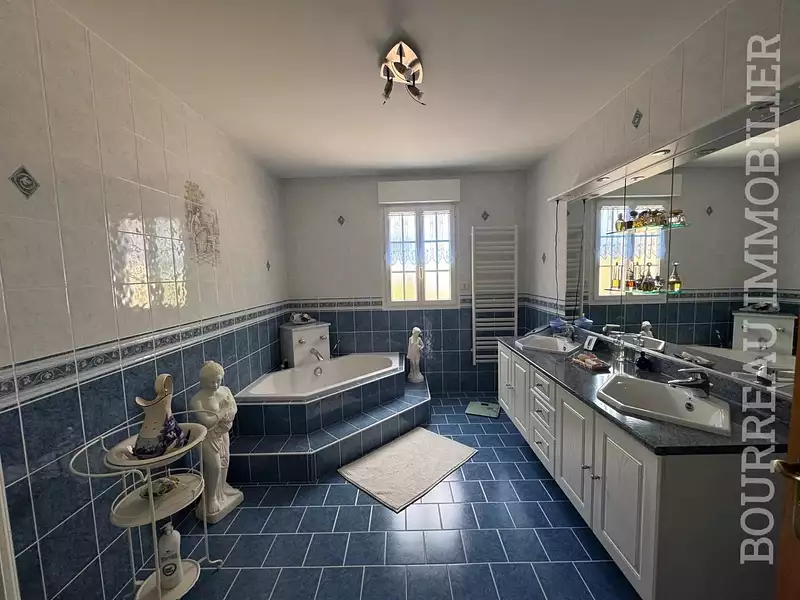 Maison, 160 m²