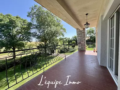 Maison, 190 m²
