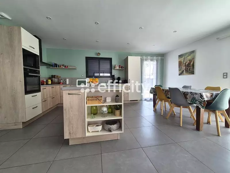 Maison, 110 m²