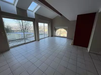 Maison, 180 m²