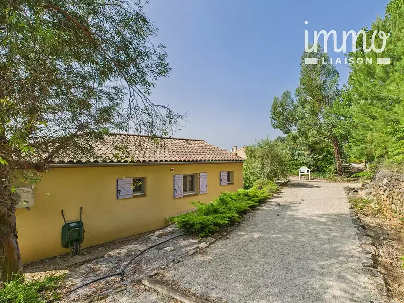 Maison, 84 m²
