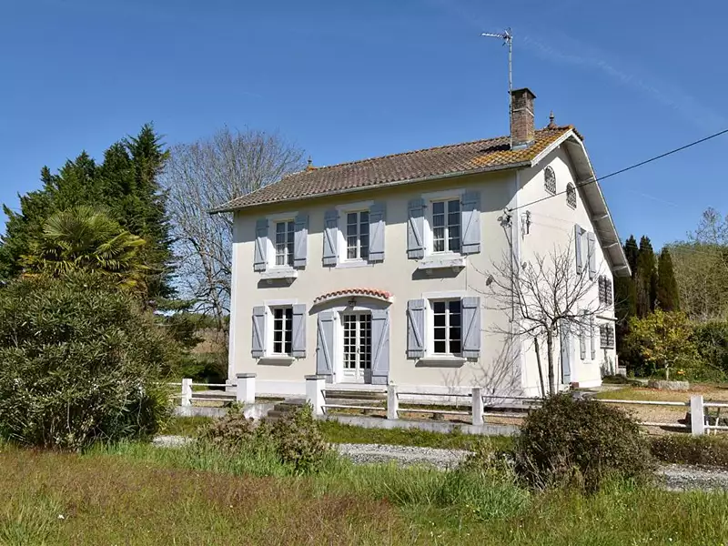 Maison, 170 m²