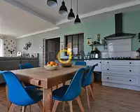 Maison, 165 m²