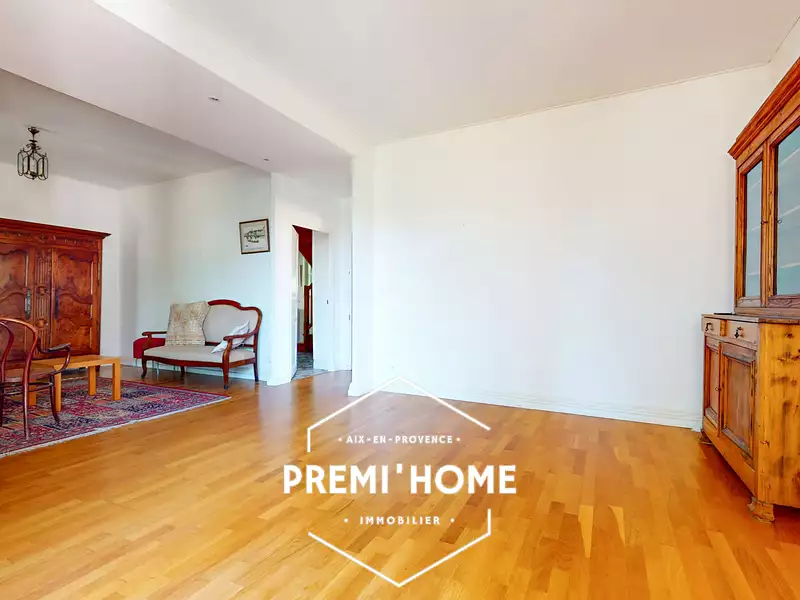Maison, 190 m²