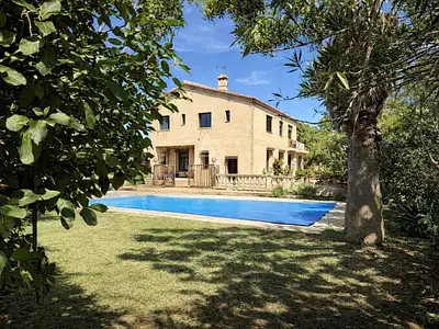 Maison, 250,3 m²