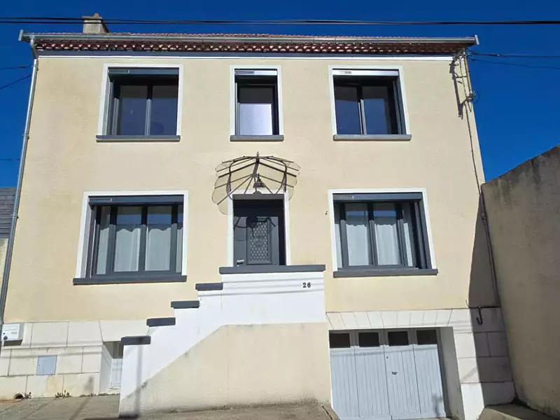 Maison, 163 m²