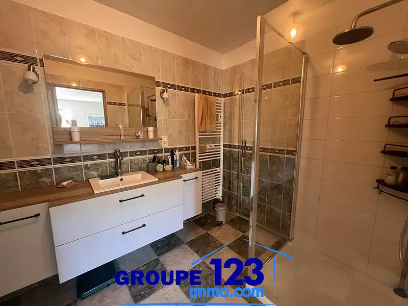 Maison, 111 m²