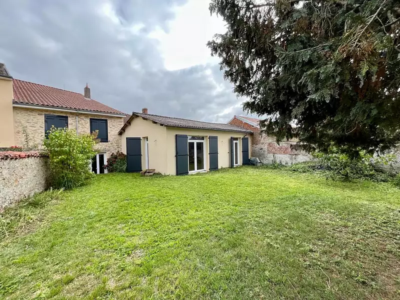 Maison, 320 m²