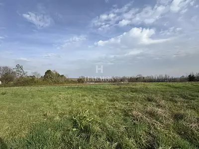 Terrain, 2 000 m²