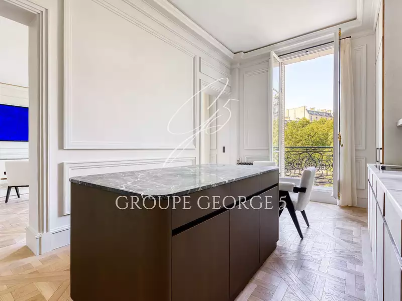 Appartement, 216,16 m²