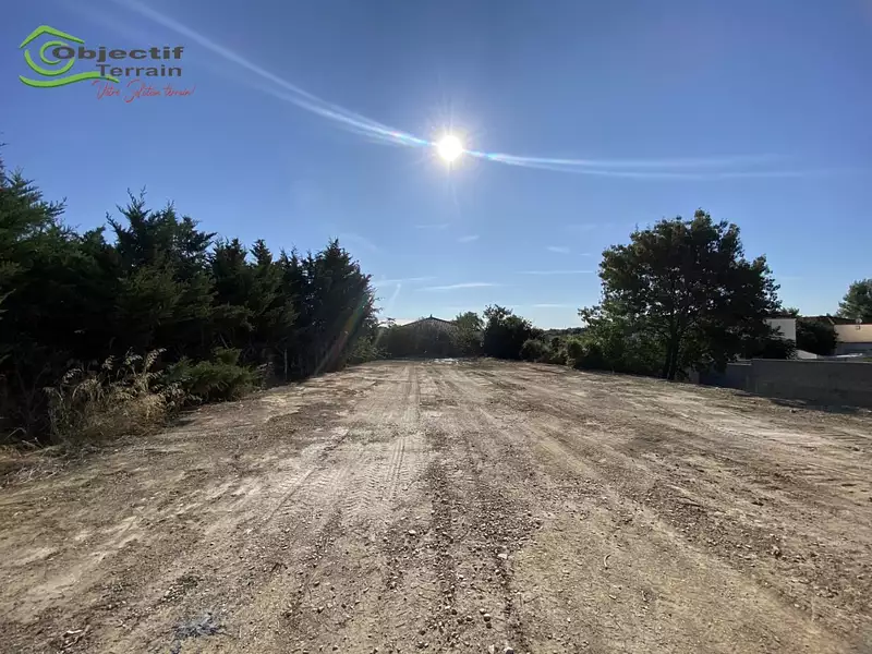 Terrain, 691 m²