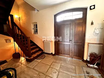 Maison, 250 m²