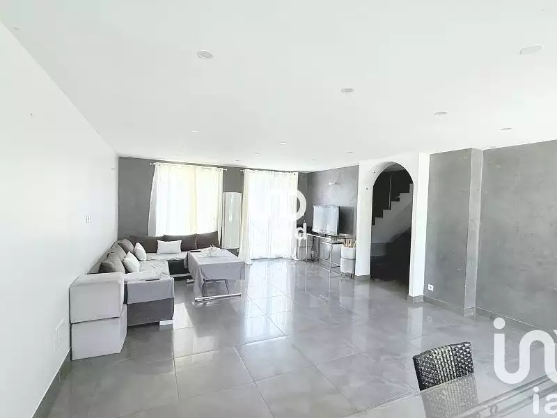 Maison, 136 m²