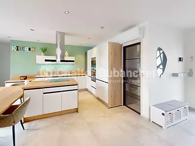 Maison, 146 m²