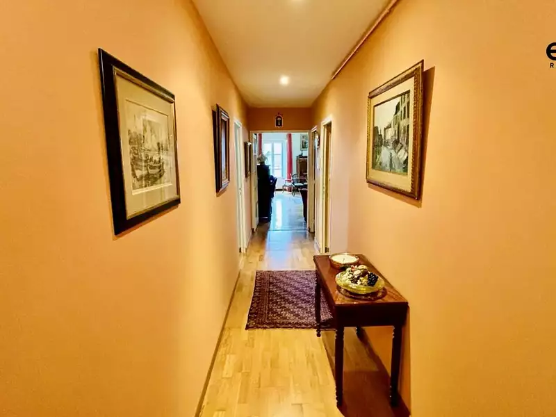 Appartement, 179 m²