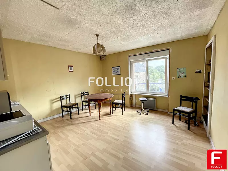 Immeuble, 80 m²