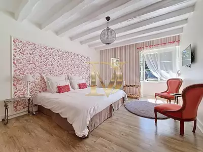 Maison, 350 m²