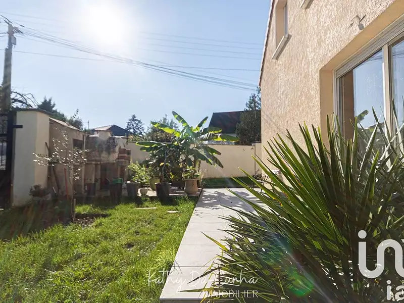 Maison, 93 m²