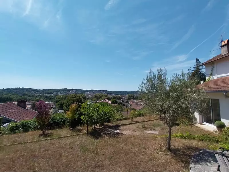 Maison, 198 m²