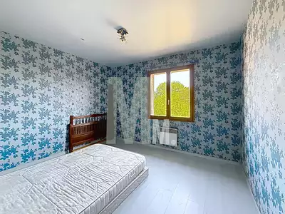 Maison, 184 m²
