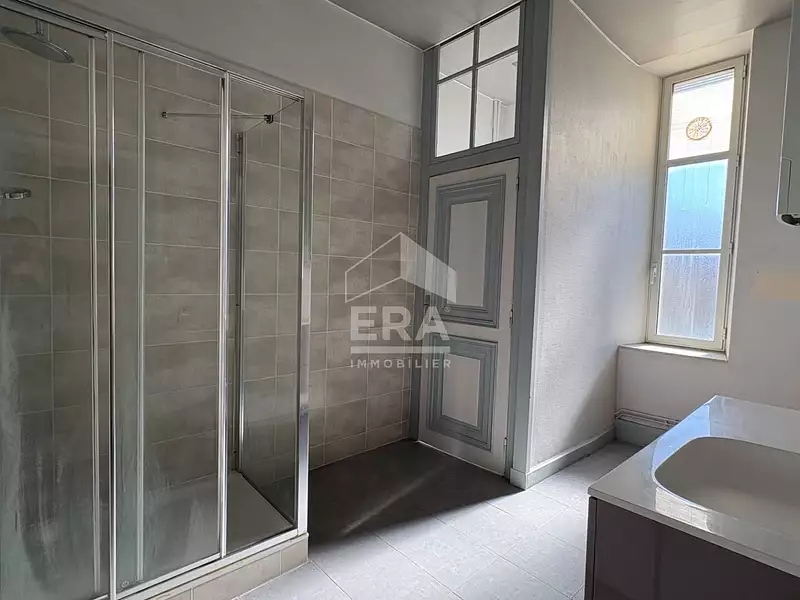 Appartement, 182,83 m²