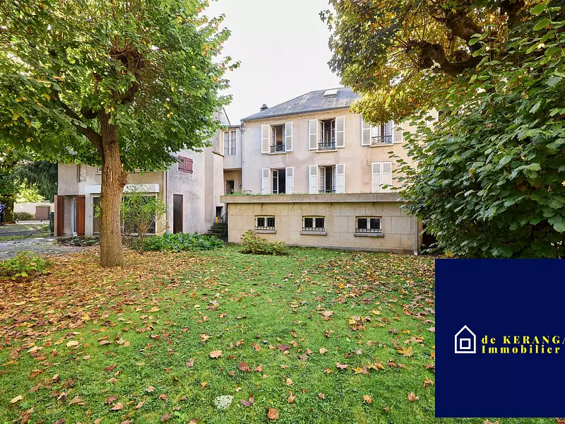 Maison, 222 m²