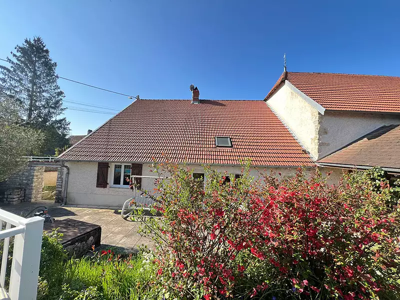 Maison, 260 m²