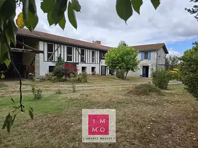 Maison, 250 m²