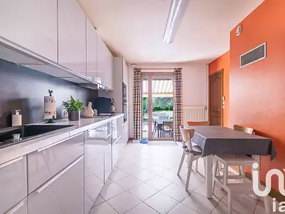Maison, 182 m²