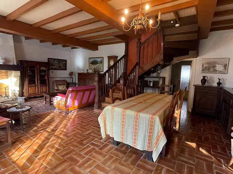 Maison, 237 m²