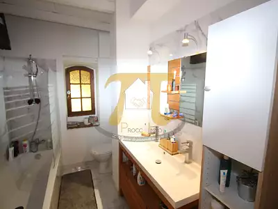 Maison, 350 m²