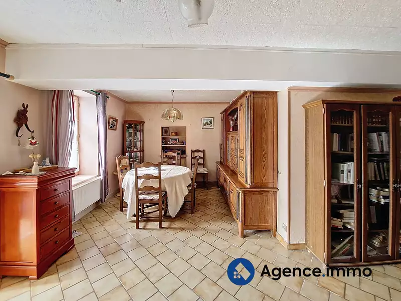 Maison, 102,79 m²