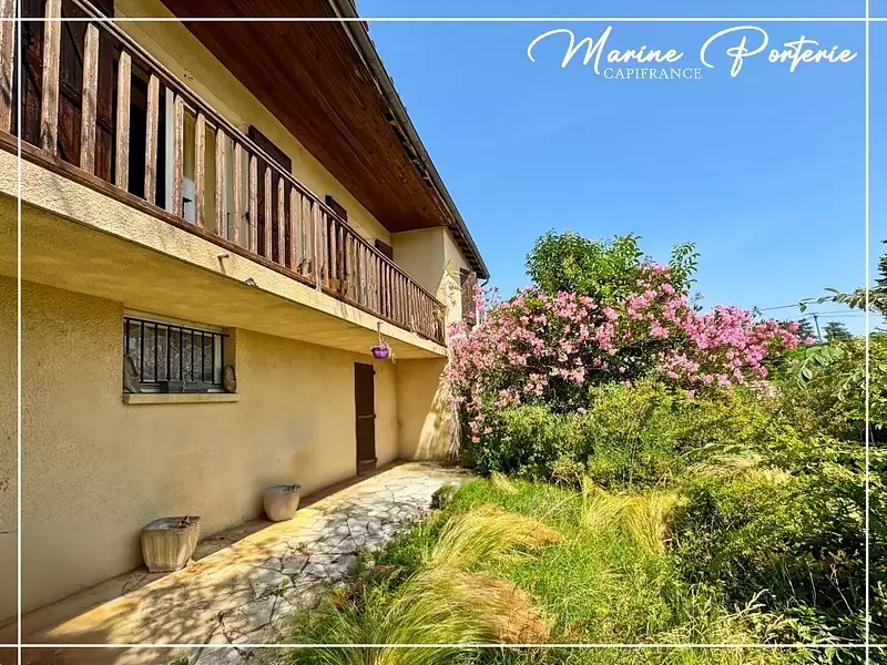 Maison, 98 m²