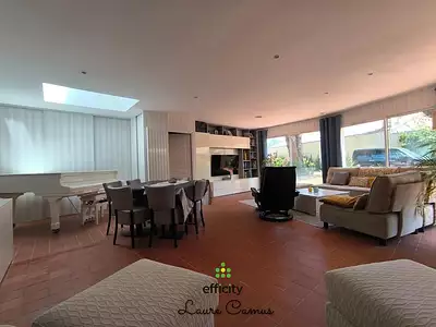 Maison, 223 m²