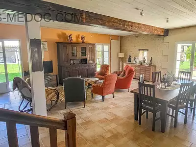 Maison, 295 m²