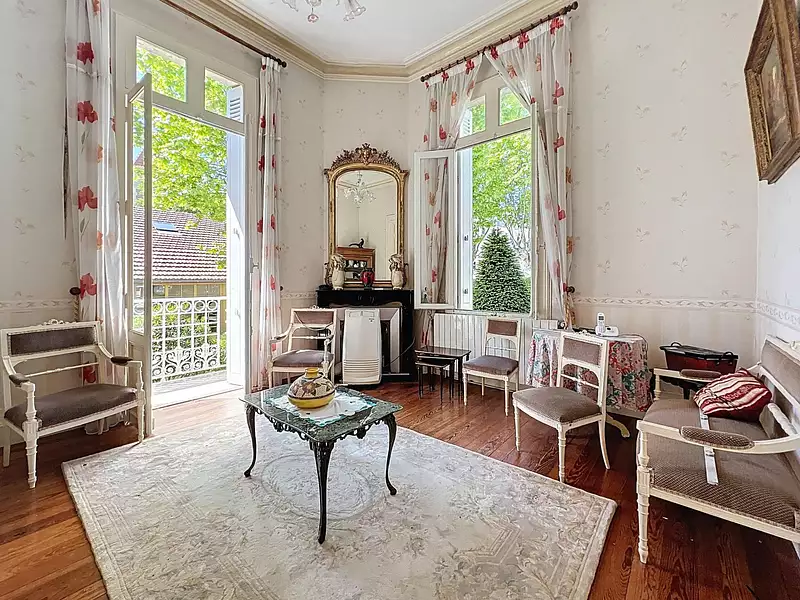 Maison, 206 m²