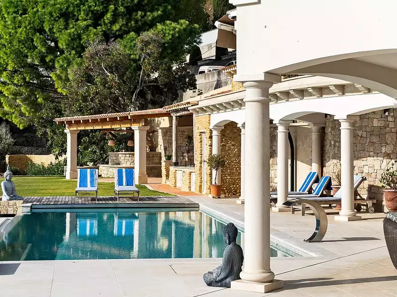 Maison, 317 m²