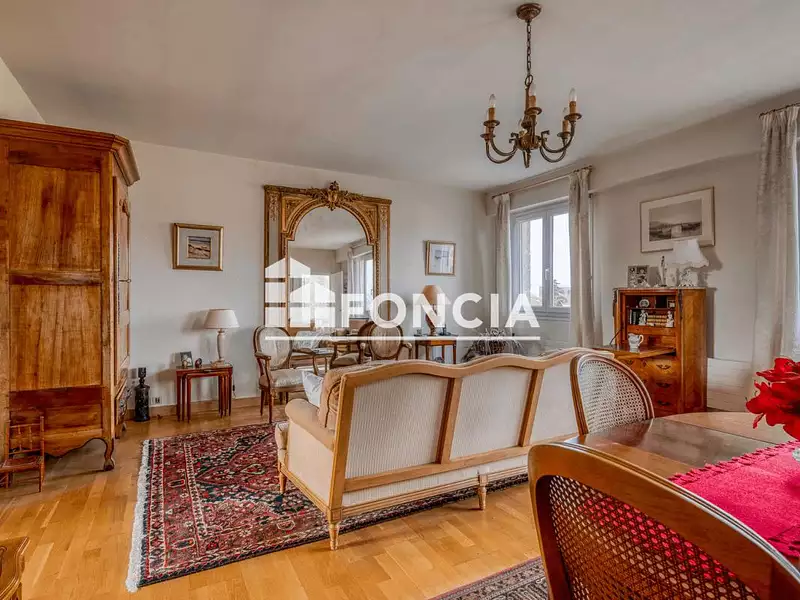 Appartement, 111 m²