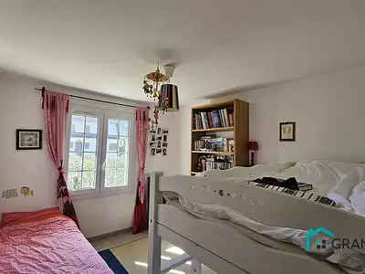 Maison, 158 m²